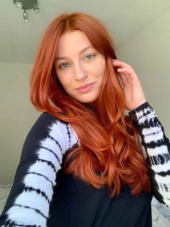 Copper Orange Mid-Back Waves Copper Orange Mid-Back Waves — Orange Hair