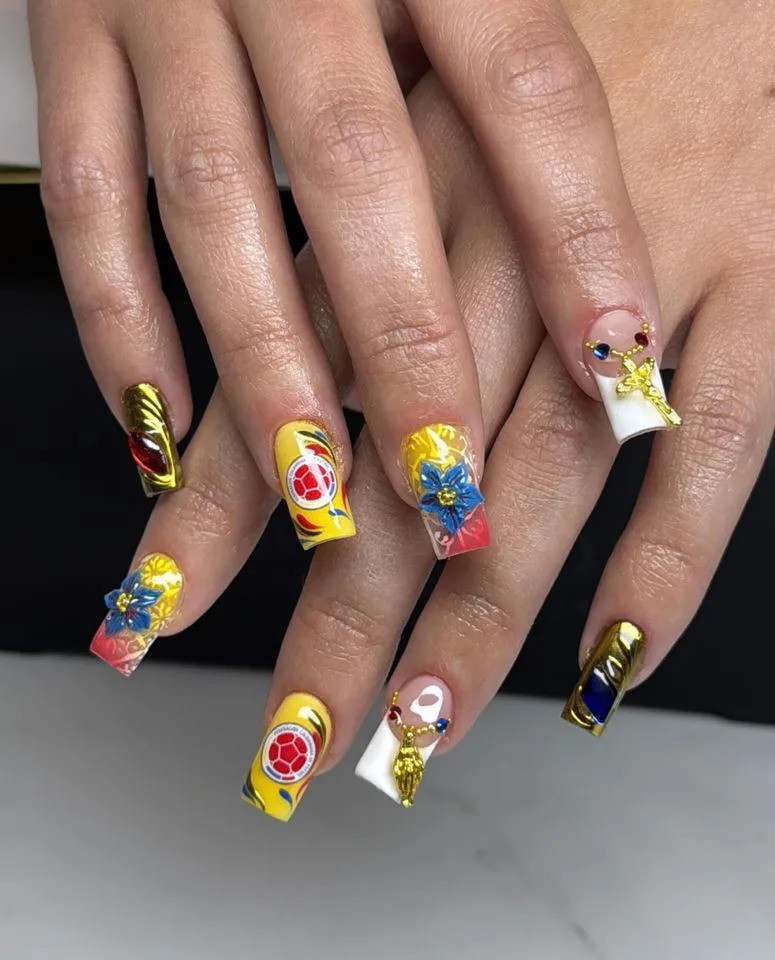 Soccer Fan Visual Idea Soccer Fan Visual Idea — Soccer Mom Nails
