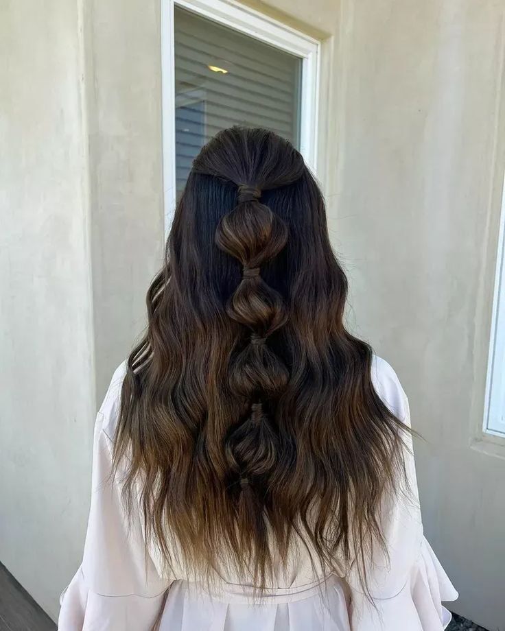 Half Up Half Down Bubble Ponytail Visual Idea Half Up Half Down Bubble Ponytail Visual Idea — Half Up Half Down Long Hair