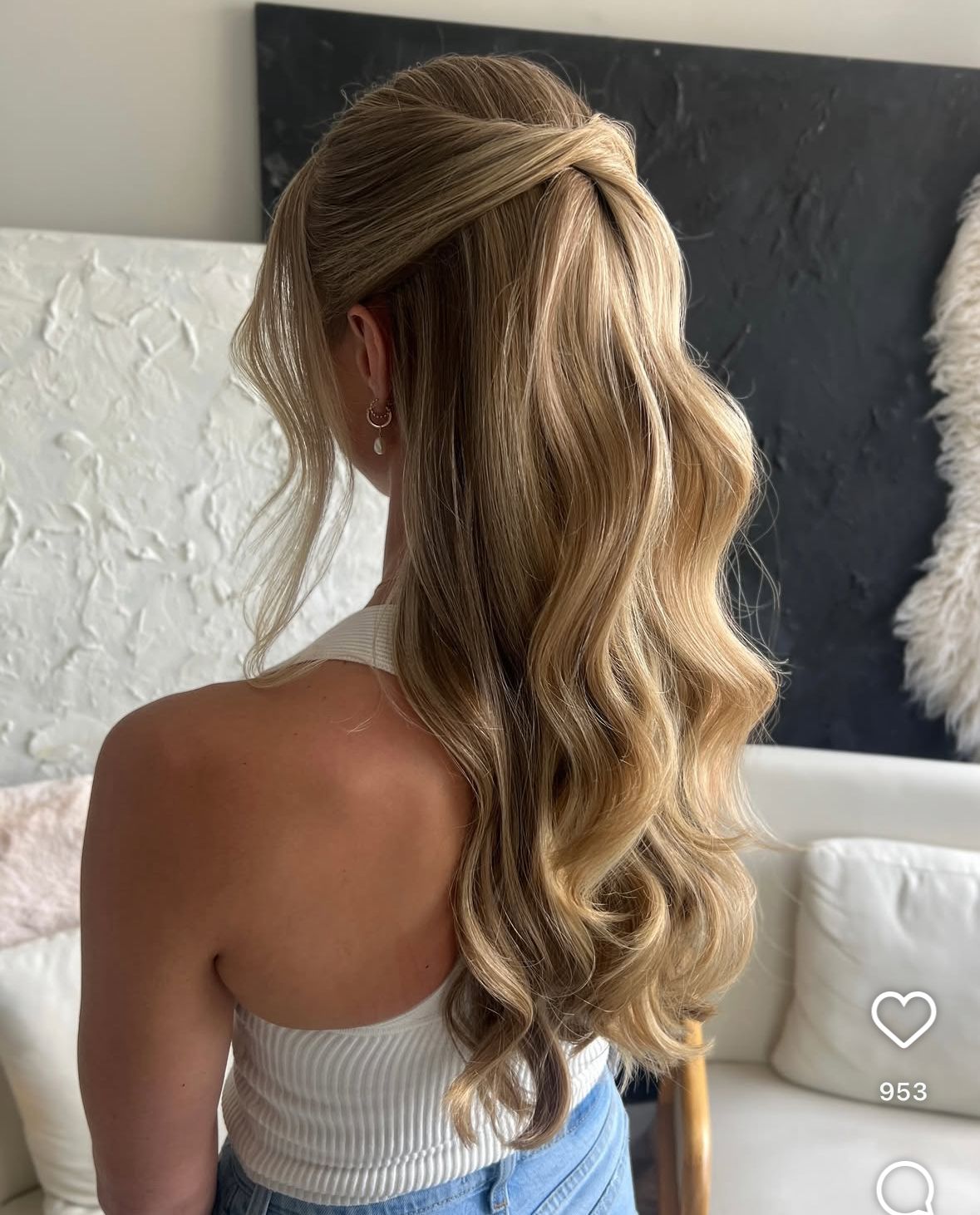 Blonde Half-Up Knot With Waves Blonde Half-Up Knot With Waves — Cute Hairstyles