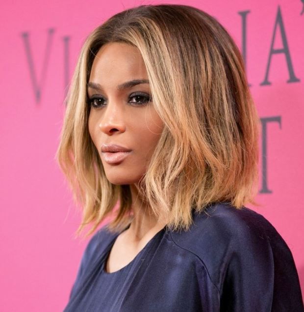 Middle Visual Idea Middle Visual Idea — Balayage Short Hair