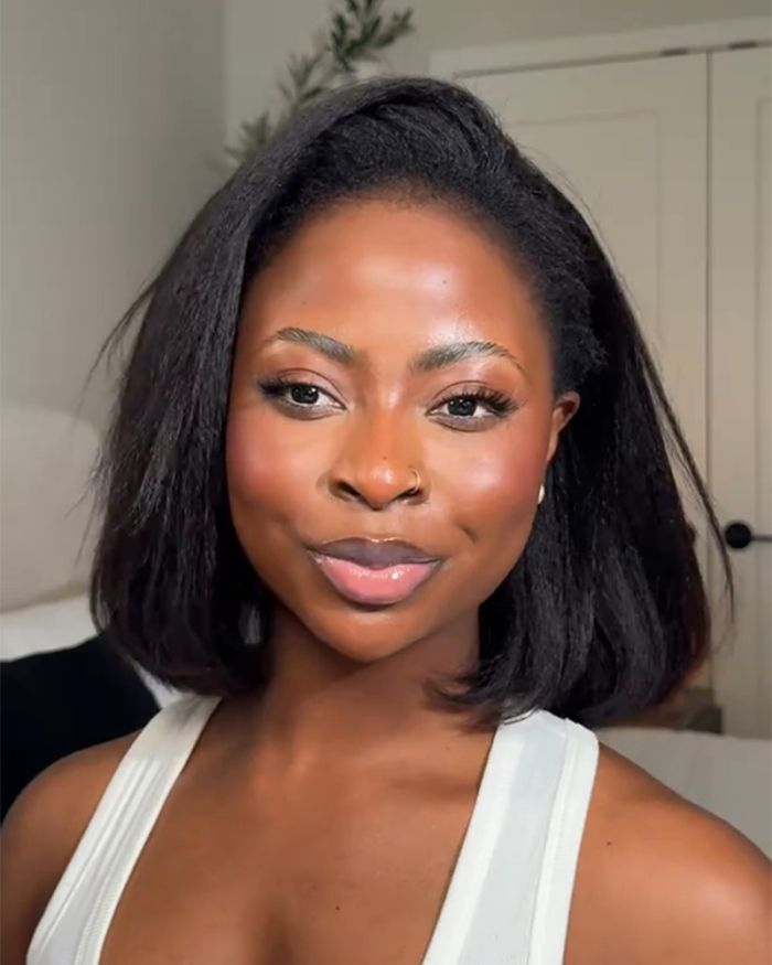 Sleek Black Collarbone Bob Sleek Black Collarbone Bob — Blowout Natural Hair