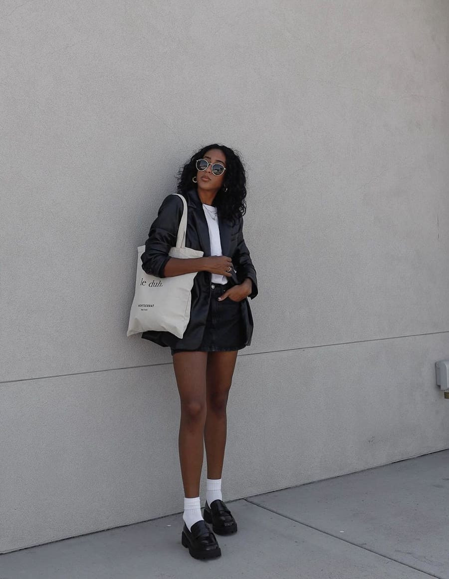 Edgy Casual: Black Chunky Loafers with White Socks and Faux Leather Mini Skirt Edgy Casual: Black Chunky Loafers with White Socks and Faux Leather Mini Skirt — Socks with Loafers Outfits