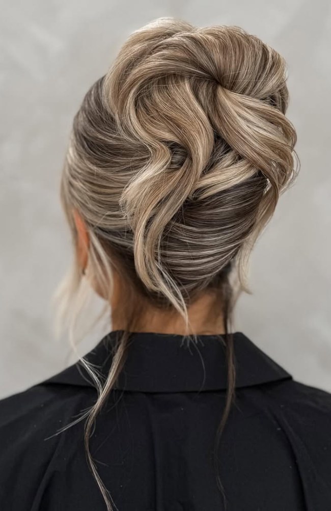 Sculpted Twisted Updo for Thick Hair Sculpted Twisted Updo for Thick Hair — Updos