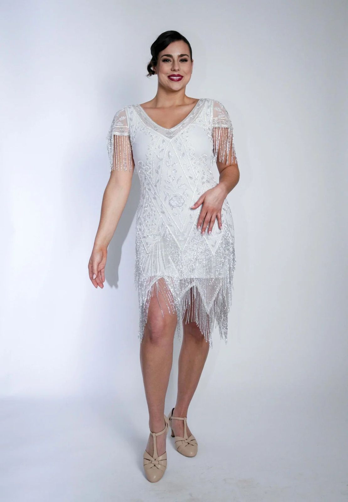 1920s Inspired Beaded Flapper Dress for Parties 1920s Inspired Beaded Flapper Dress for Parties — Outfits for Women in Their 20s