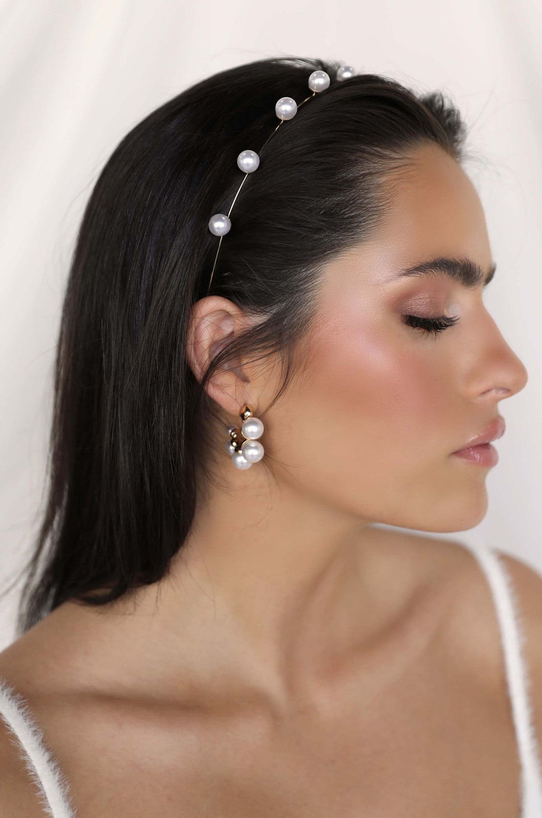 Pearl Studded Headband - Pearl / One Size