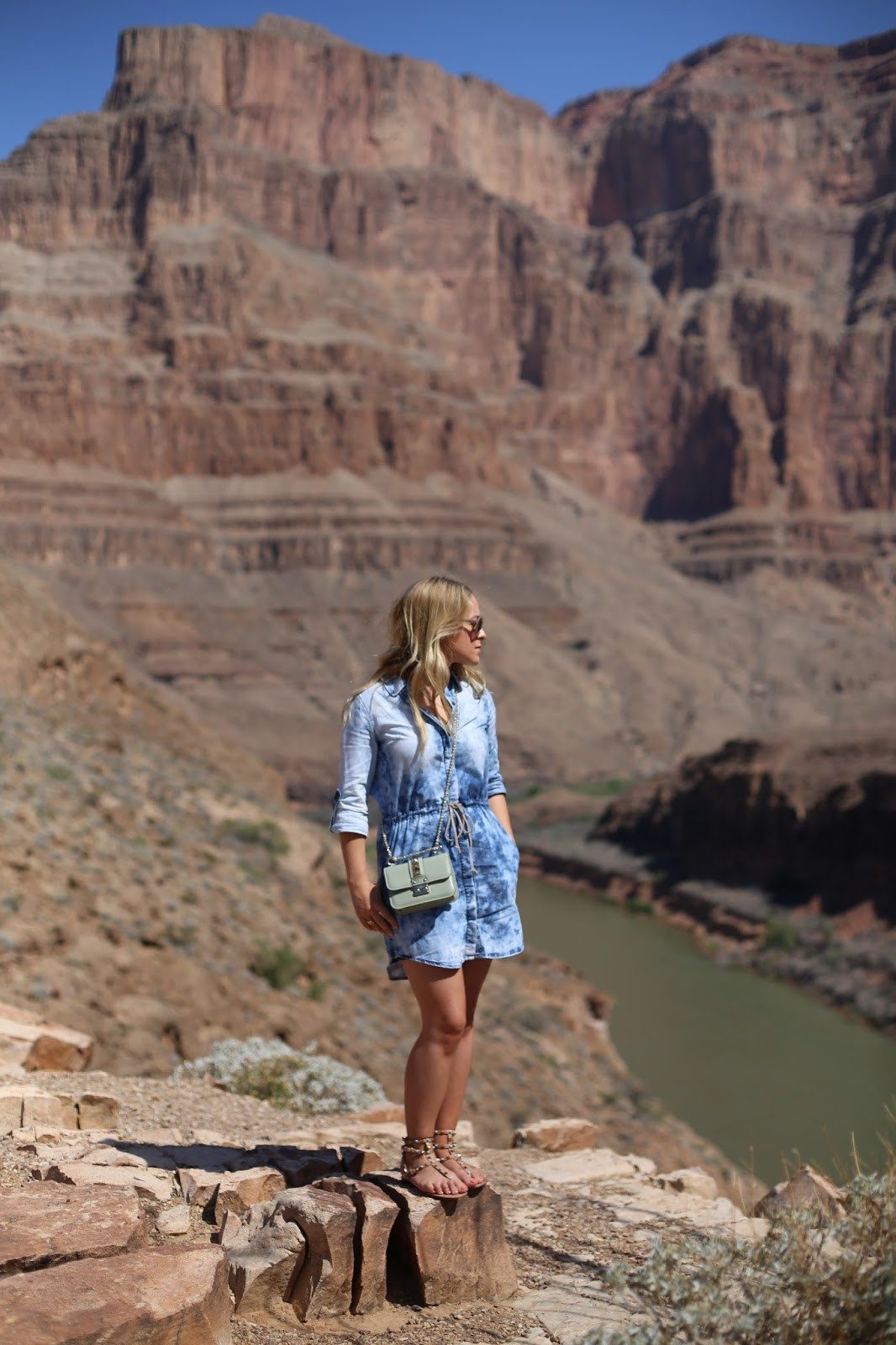 Casual Chic: Denim Shirt Dress and Sandals — Grand Canyon Outfits