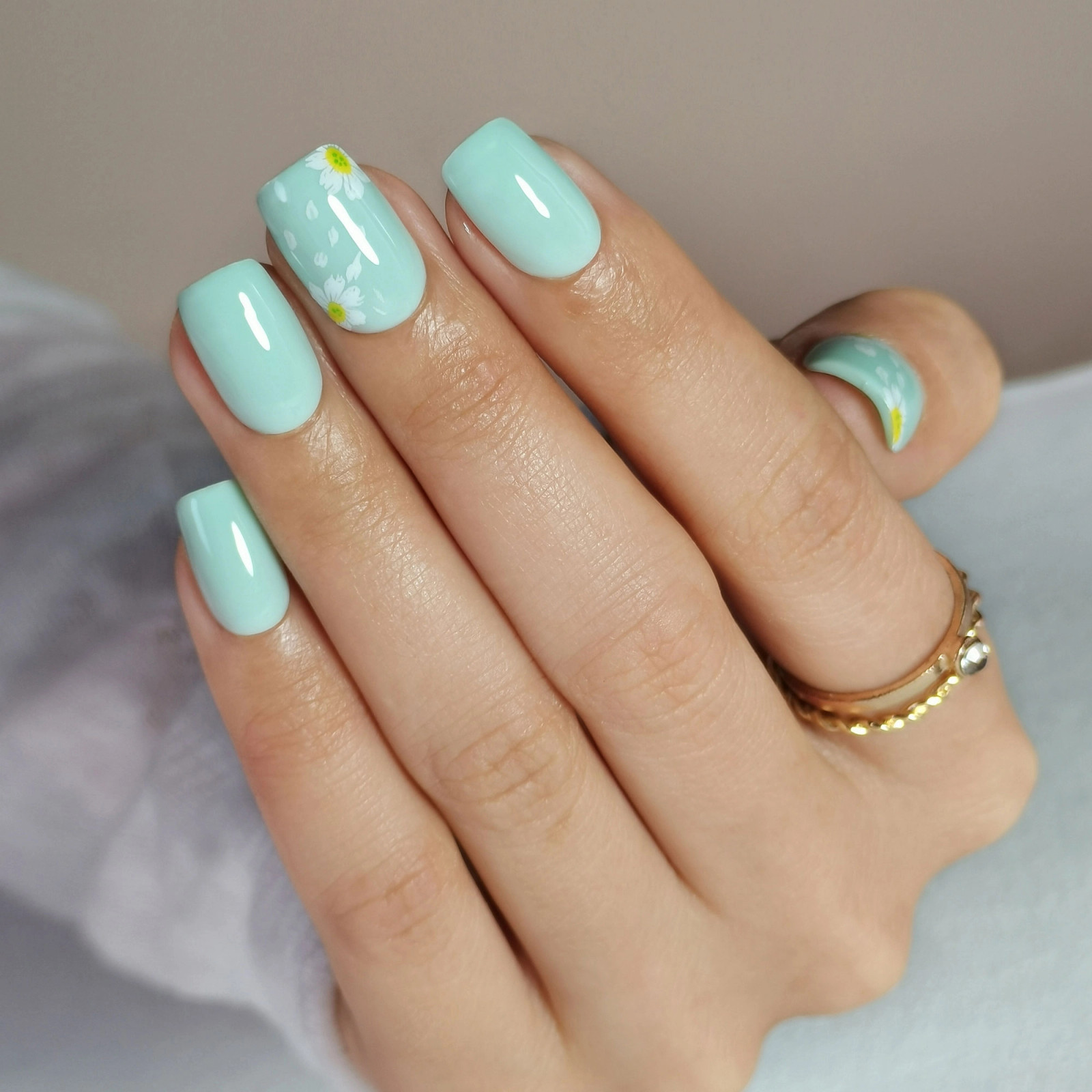 Spring Summer Visual Idea Spring Summer Visual Idea — Nails for Short Nail Beds