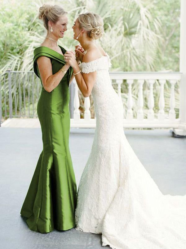Striking Green Satin Mermaid Gown with Fishtail Silhouette Striking Green Satin Mermaid Gown with Fishtail Silhouette — Mother of the Bride Outfits