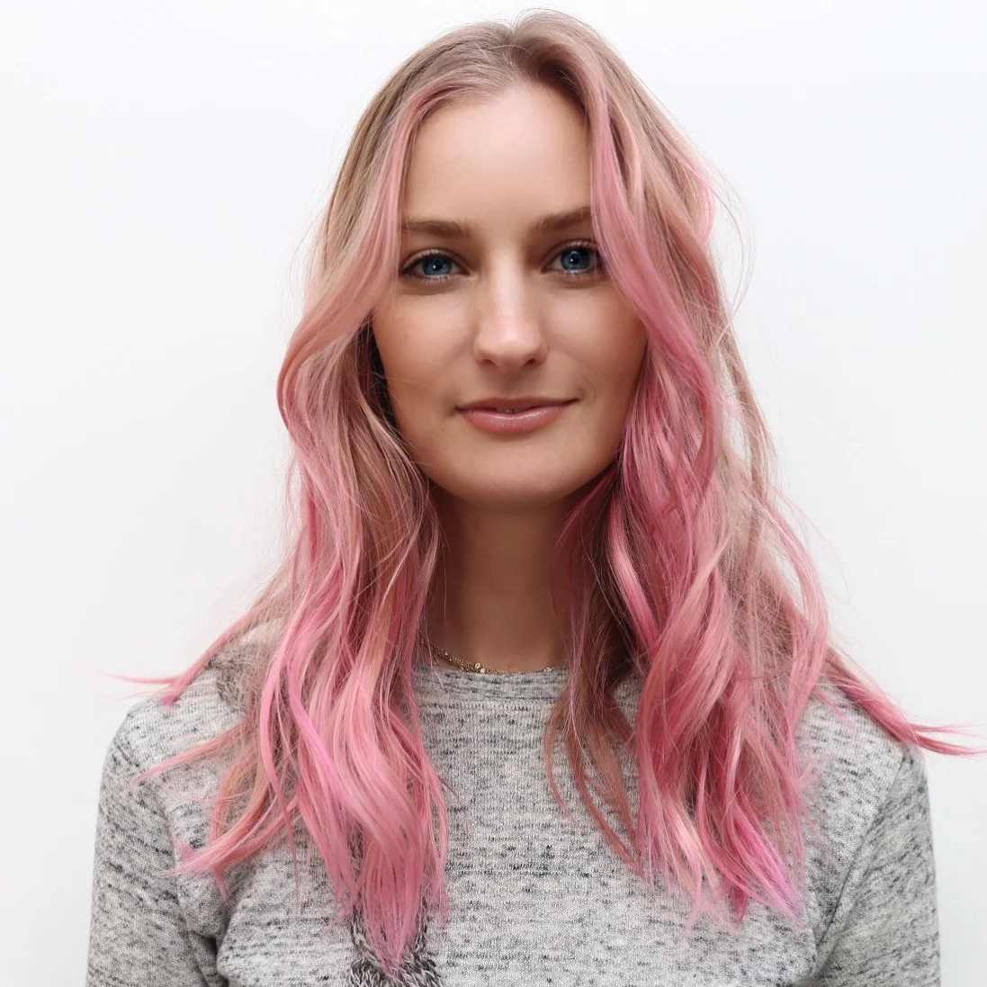 Layered Collarbone Cut — Bubblegum Pink Hair