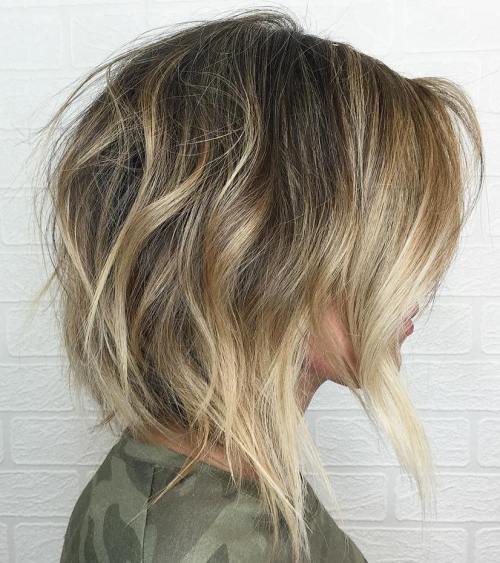 Chin Stacked Bob With Textured Waves — Hairstyles for Fine Hair