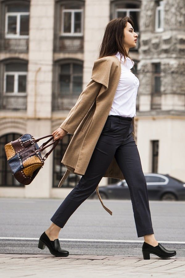 Professional Look with Camel Coat and Black Loafers — Block Heels Outfits