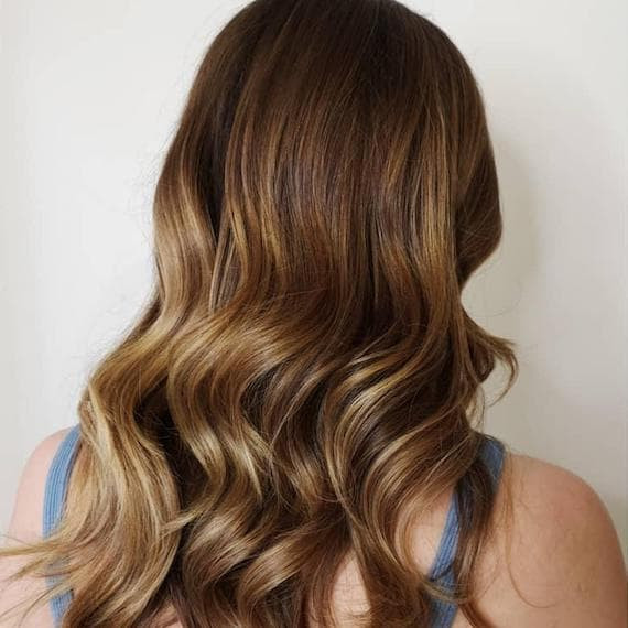 Voluminous Golden Caramel Blonde Blowout Voluminous Golden Caramel Blonde Blowout