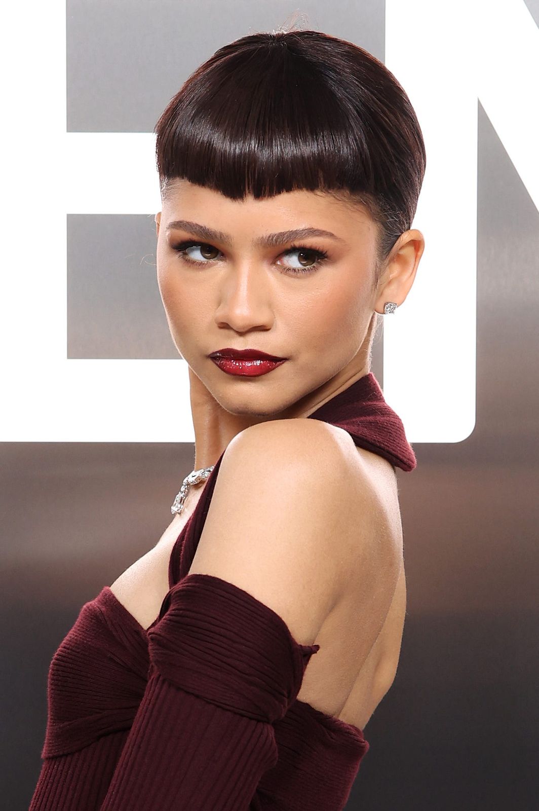 Bowl Cut Visual Idea Bowl Cut Visual Idea — Haircuts with Bangs