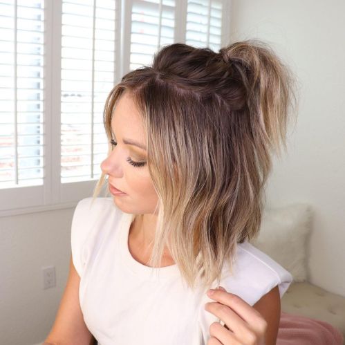 Casual Wavy Bob Half-Up Casual Wavy Bob Half-Up — Easy Hairstyles for Short Hair