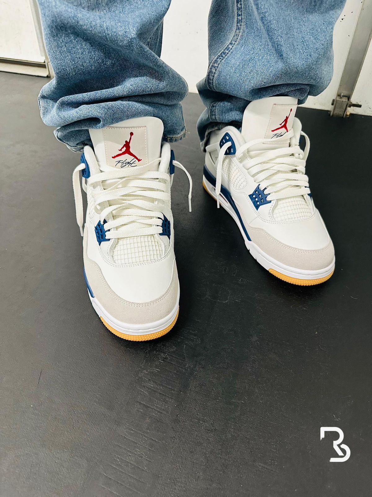 Casual Classic Details: White and Blue Jordan 4s with Red Accents Casual Classic Details: White and Blue Jordan 4s with Red Accents — Jordan 4 Outfits