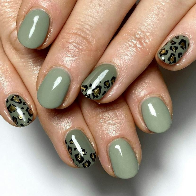 Sage Green Gold And Black Leopard Print Visual Idea — Animal Print Nails