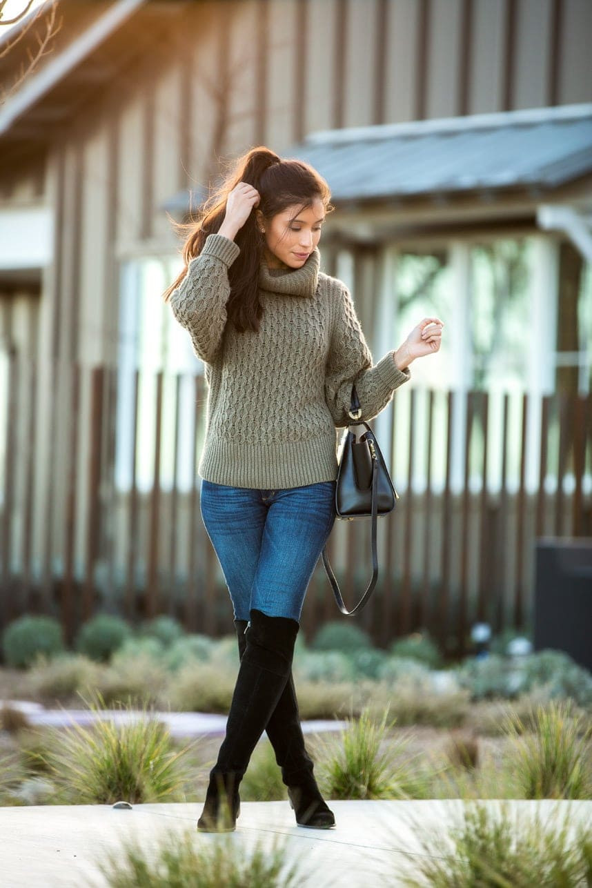 Chunky Knit Sweater and Over-the-Knee Boots Chunky Knit Sweater and Over-the-Knee Boots — Napa Outfits