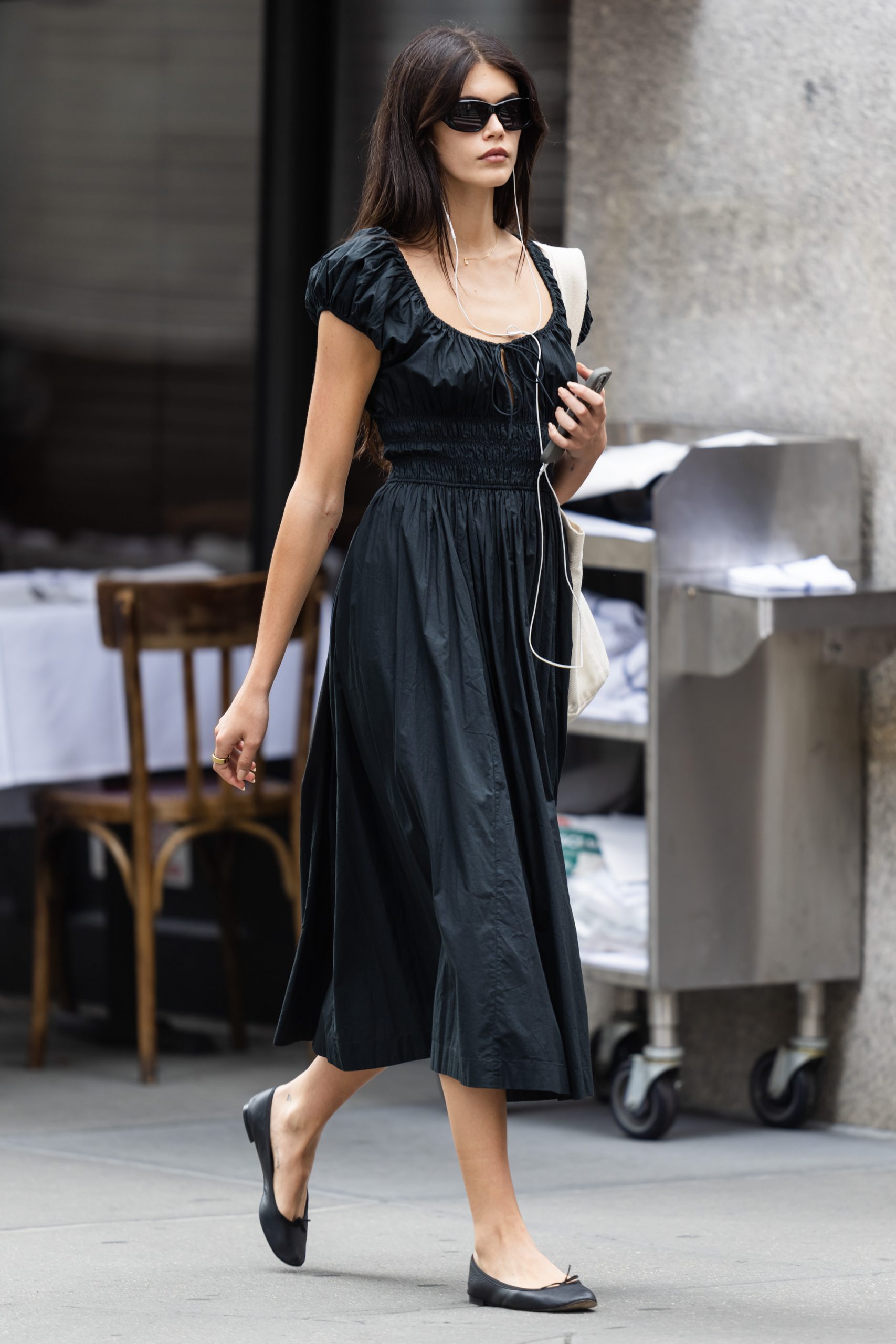 Simple Elegance: Black Midi Dress and Black Ballet Flats Simple Elegance: Black Midi Dress and Black Ballet Flats — Ballet Flats Outfits
