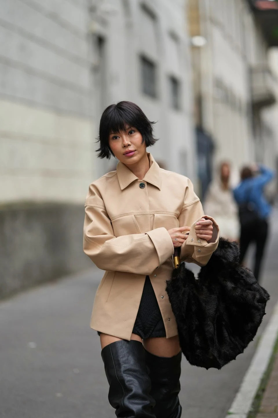 Black Bob with Blunt Bangs — Hairstyles for Thin Hair