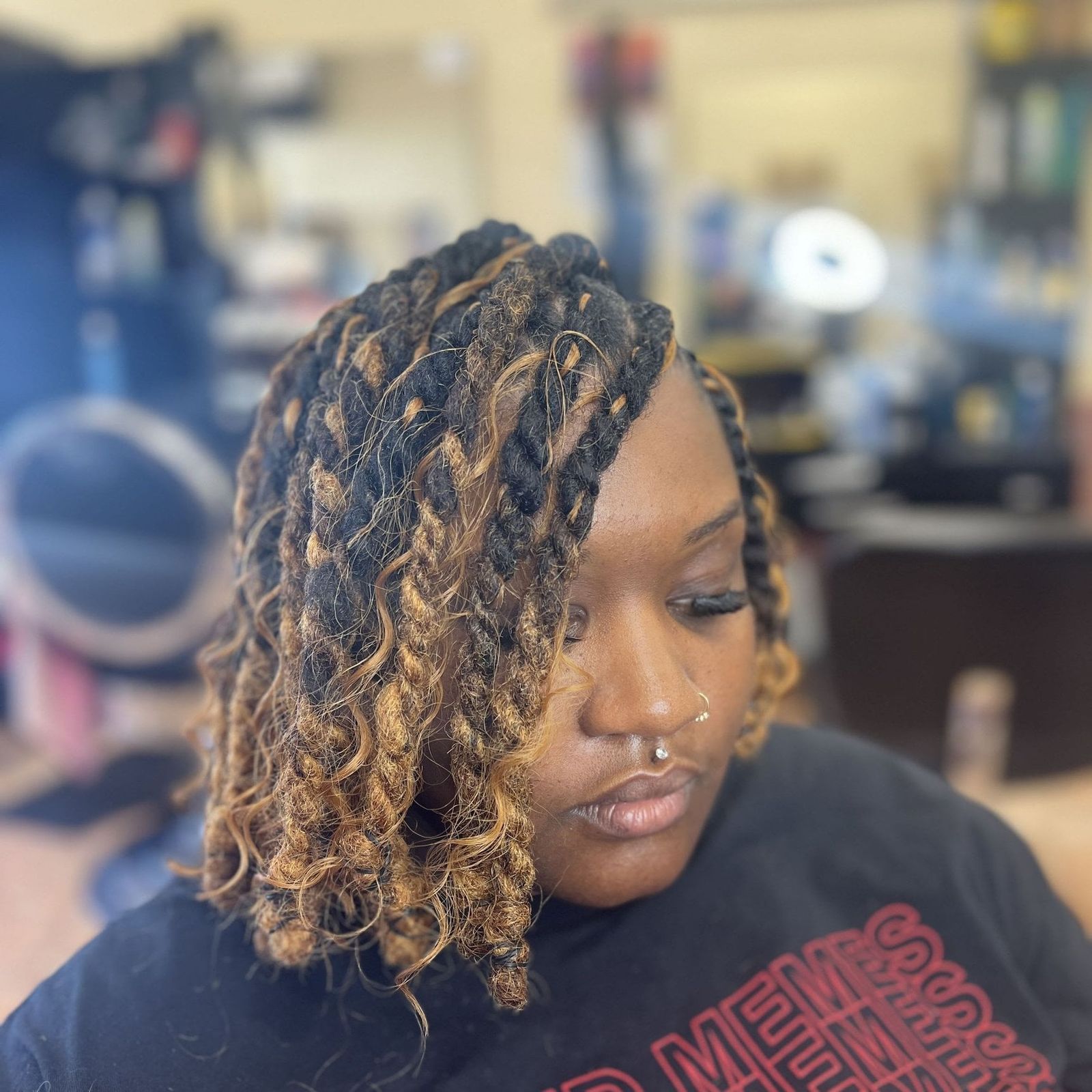 Dark Brown With Blonde Highlights Chin-Length Bob With Blonde Highlights — Loc Bob