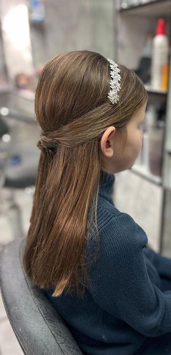Shoulder Visual Idea Shoulder Visual Idea — Flower Girl Hairstyles