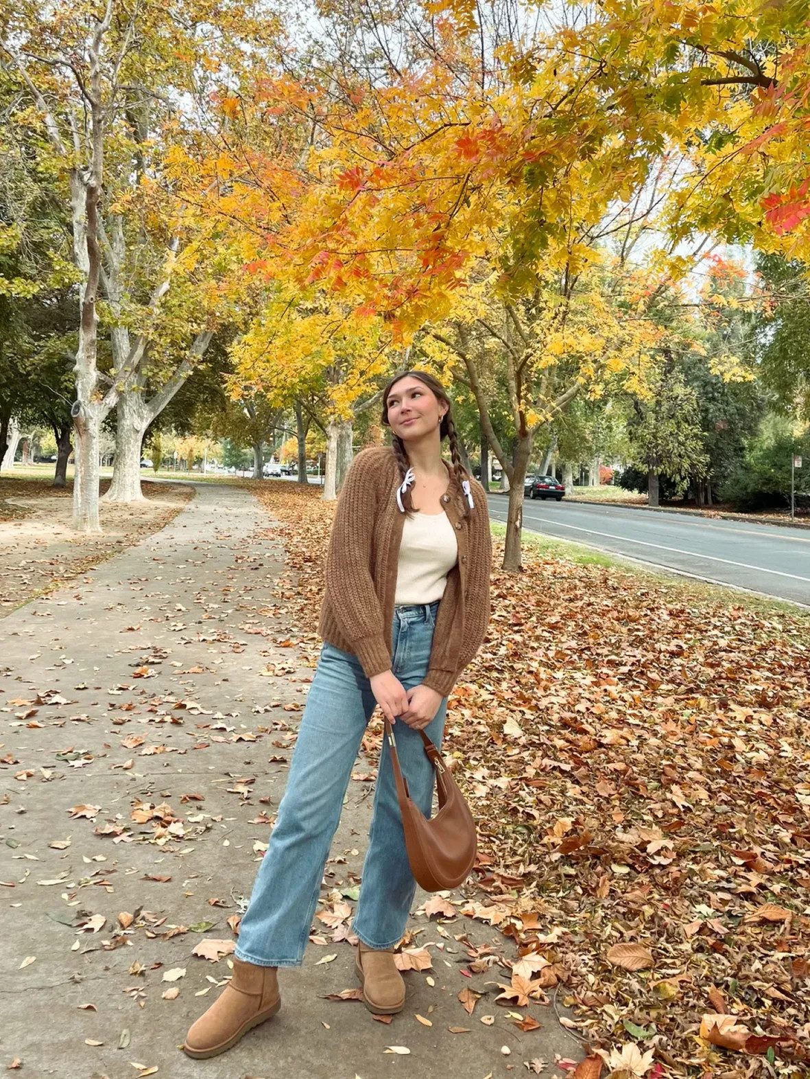 Tan Ugg-Style Boots Outfit Idea — Pinterest Girl Outfits