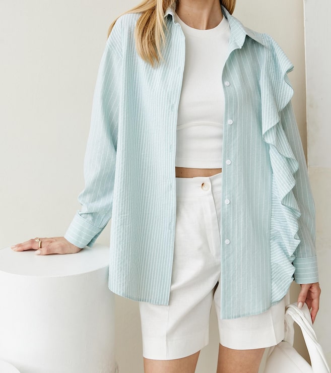 Chic Monochromatic White Crop Top and Pleated Skirt Chic Monochromatic White Crop Top and Pleated Skirt — Soft Girl Outfits