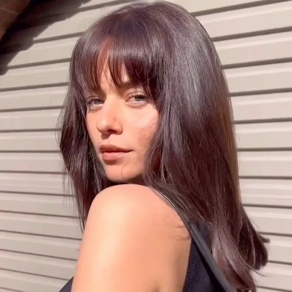 Air-Dried Collarbone Curtain Bangs — Hairstyles for Growing Out Bangs