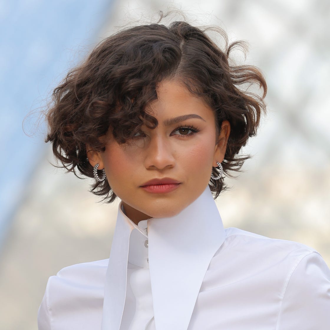 Short Bob With Curtain Bangs And Thick Curls — Curly Hairstyles