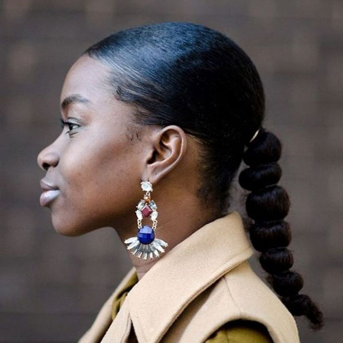 Sleek Bubble Ponytail Sleek Bubble Ponytail — Interview Hairstyles
