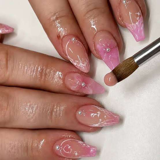 Romantic Abstract Swirls and Pearls Romantic Abstract Swirls and Pearls — First Acrylic Nails
