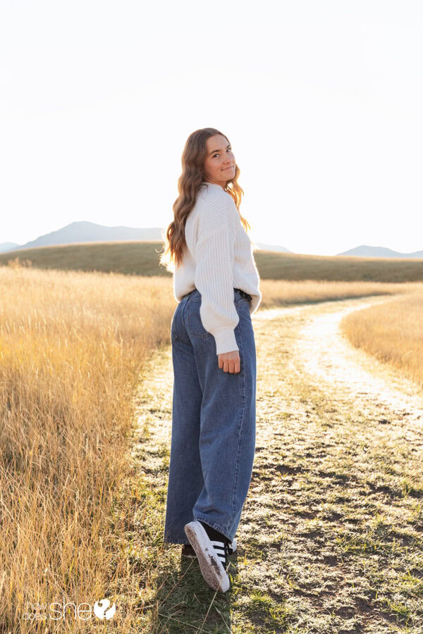 Oversized Knit Sweater and Wide-Leg Denim Oversized Knit Sweater and Wide-Leg Denim — Skater Girl Outfits