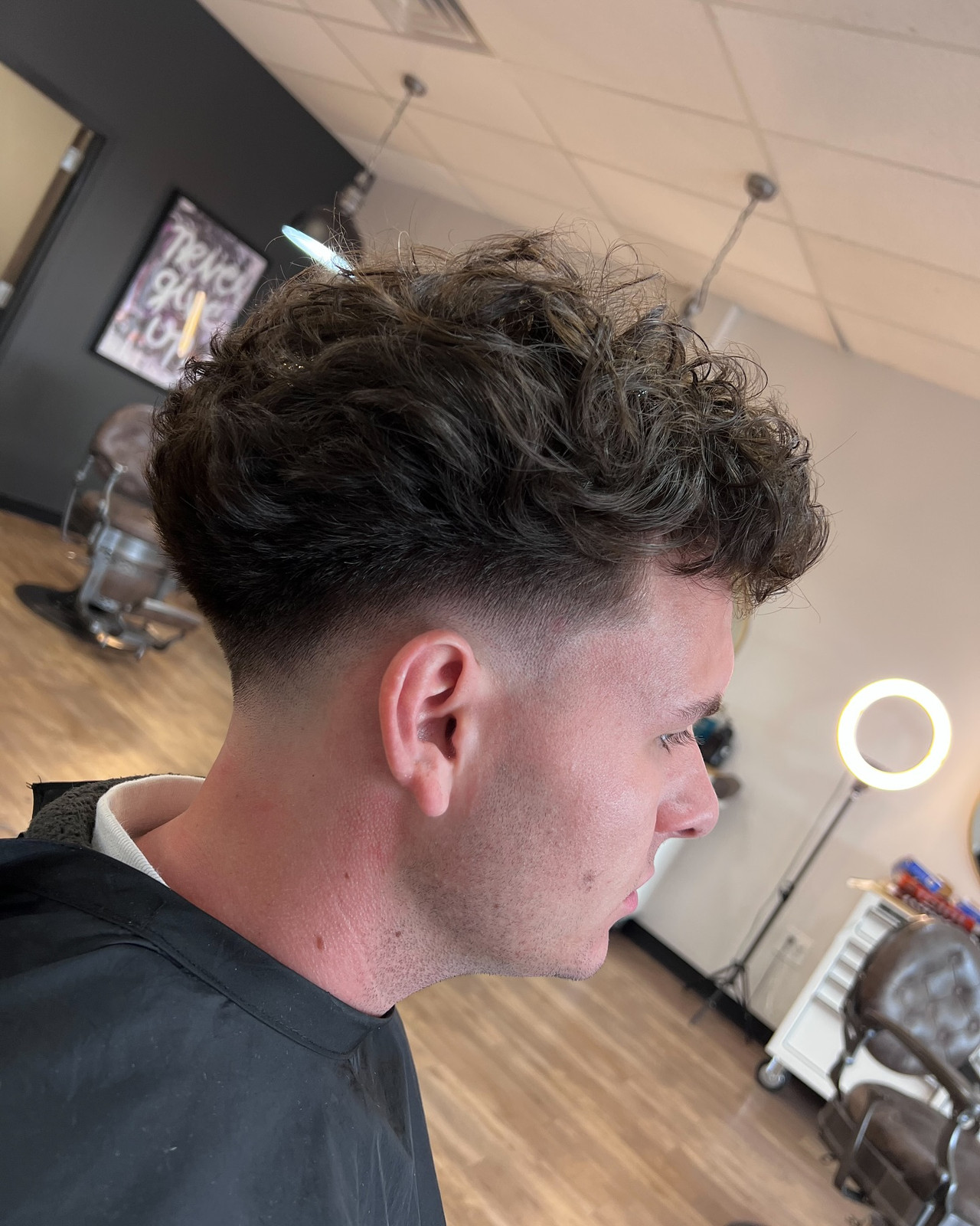 Sharp Taper Line Wavy Hair — Blowout Taper