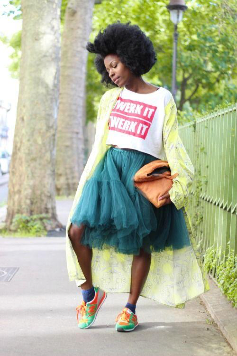 Vibrant Casual: Teal Tulle Skirt with a Patterned Duster — Tulle Skirt Outfits