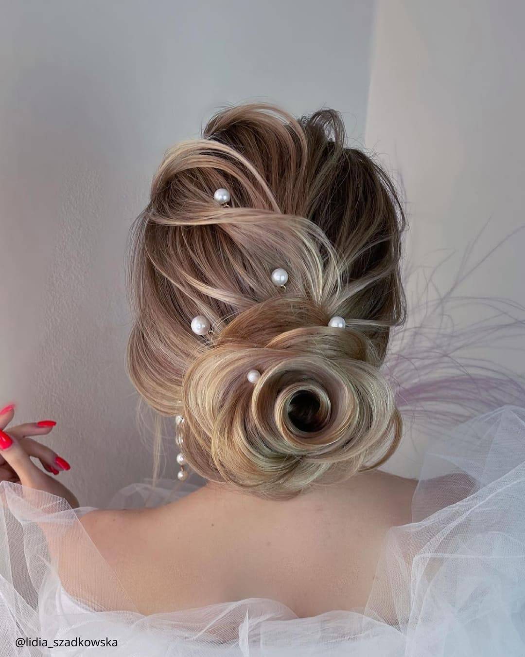 Rose-Shaped Updo with Pearls Rose-Shaped Updo with Pearls — Formal Hairstyles