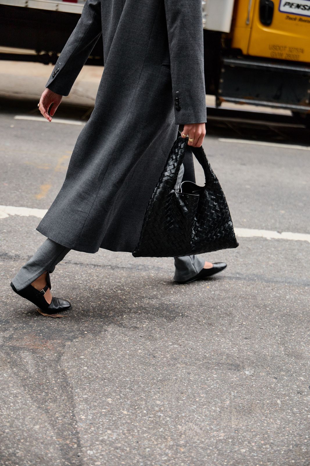 Street Style: Grey Coat and Black Loafers with a Large Black Woven Tote Street Style: Grey Coat and Black Loafers with a Large Black Woven Tote — Bottega Veneta Bag Outfits