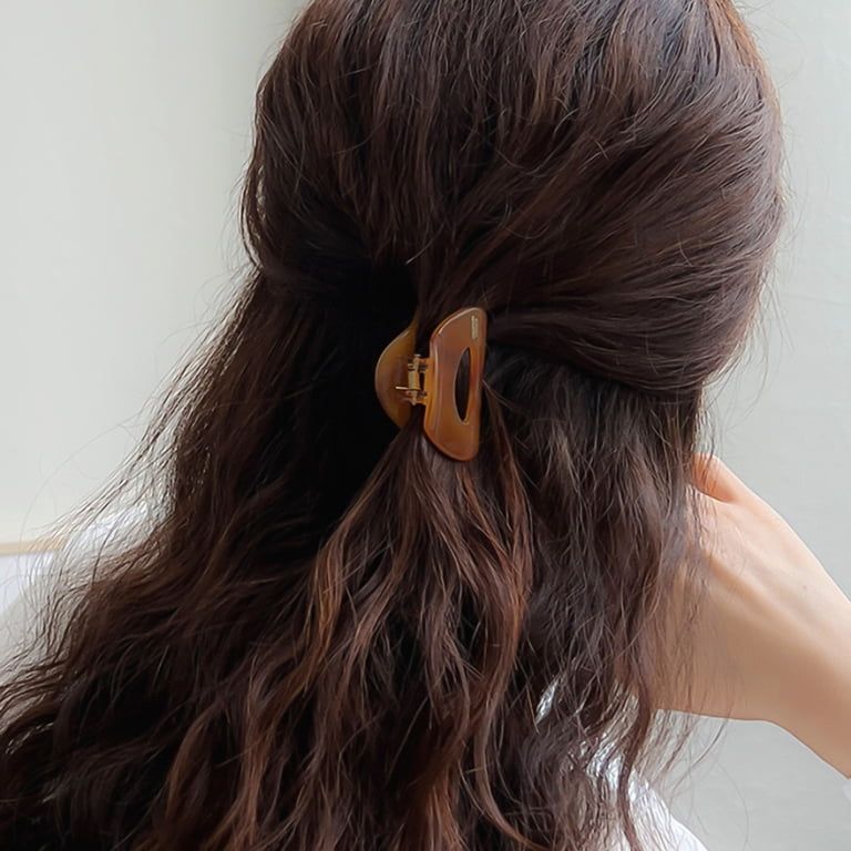 Mid-Back Thick Wavy Translucent Clip — Half Up Claw Clip