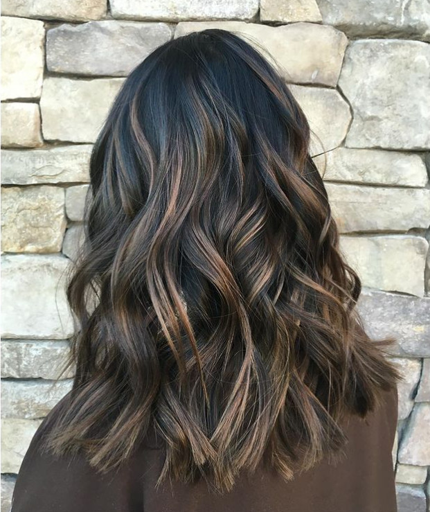 Collarbone Length Caramel Balayage on Thick Hair Collarbone Length Caramel Balayage on Thick Hair — Black Hair Balayage