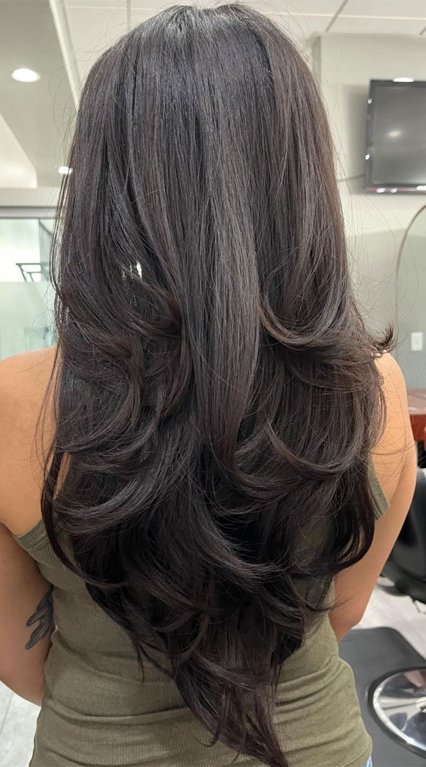 Mid-Back Thick Wavy Dark Brown V-Cut — V Cut Hair