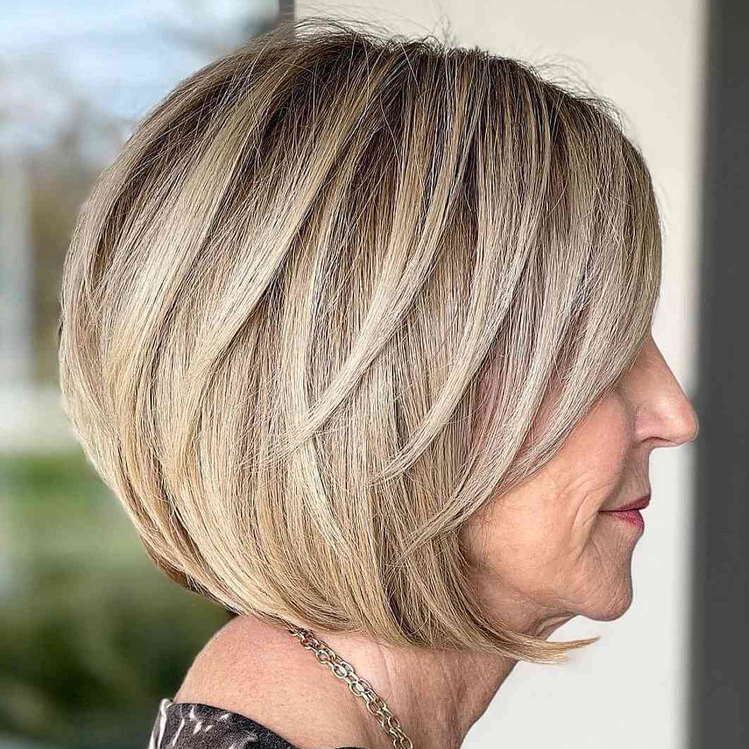 Textured Bob With Darker Roots Textured Bob With Darker Roots — Hairstyles for Receding Hairline Women