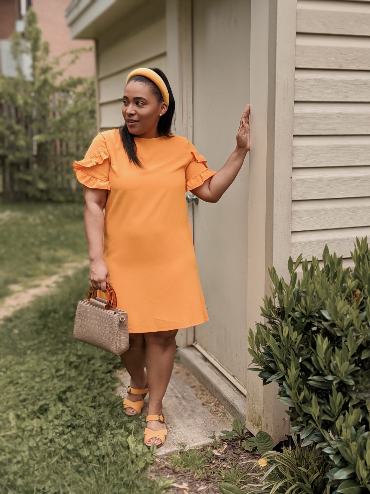 Orange Shift Dress with Ruffled Sleeves and Yellow Accents Orange Shift Dress with Ruffled Sleeves and Yellow Accents — Shein Outfits