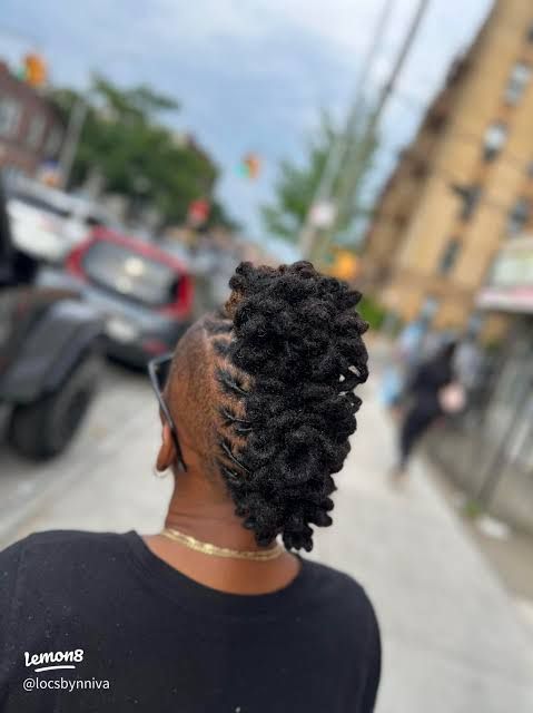 Loc Petals