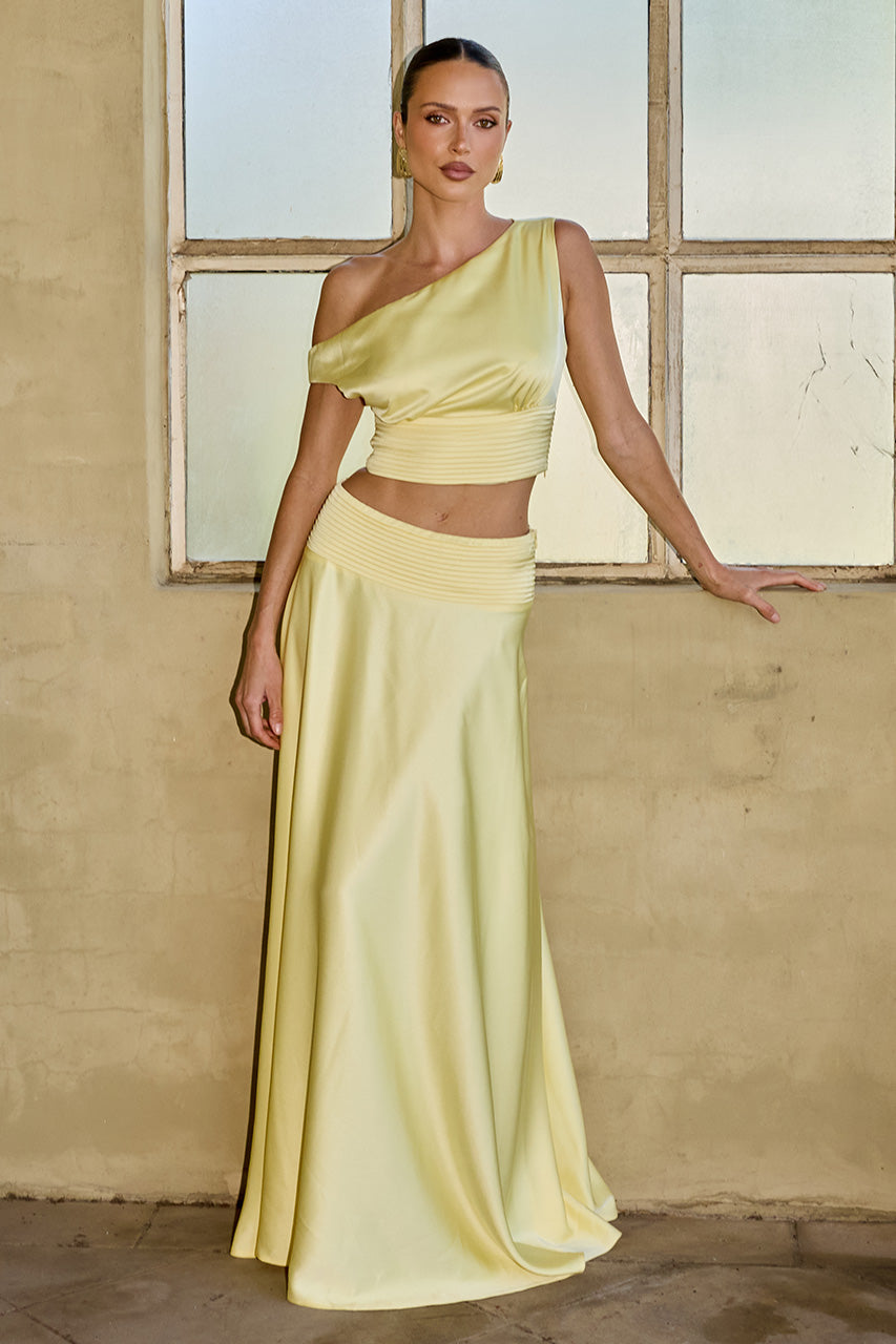 Pale Yellow Satin One-Shoulder Set for Formal Occasions Pale Yellow Satin One-Shoulder Set for Formal Occasions — Two Piece Outfits
