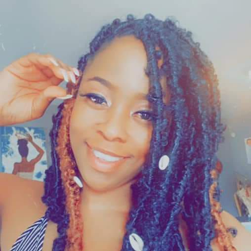 Black Locs With Copper Strands And Shell Beads Black Locs With Copper Strands And Shell Beads — Goddess Locs