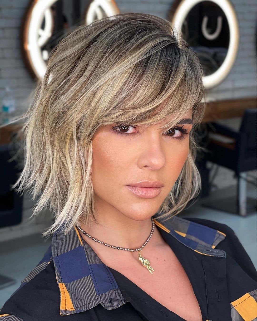 Jawline Bob With Choppy Layers