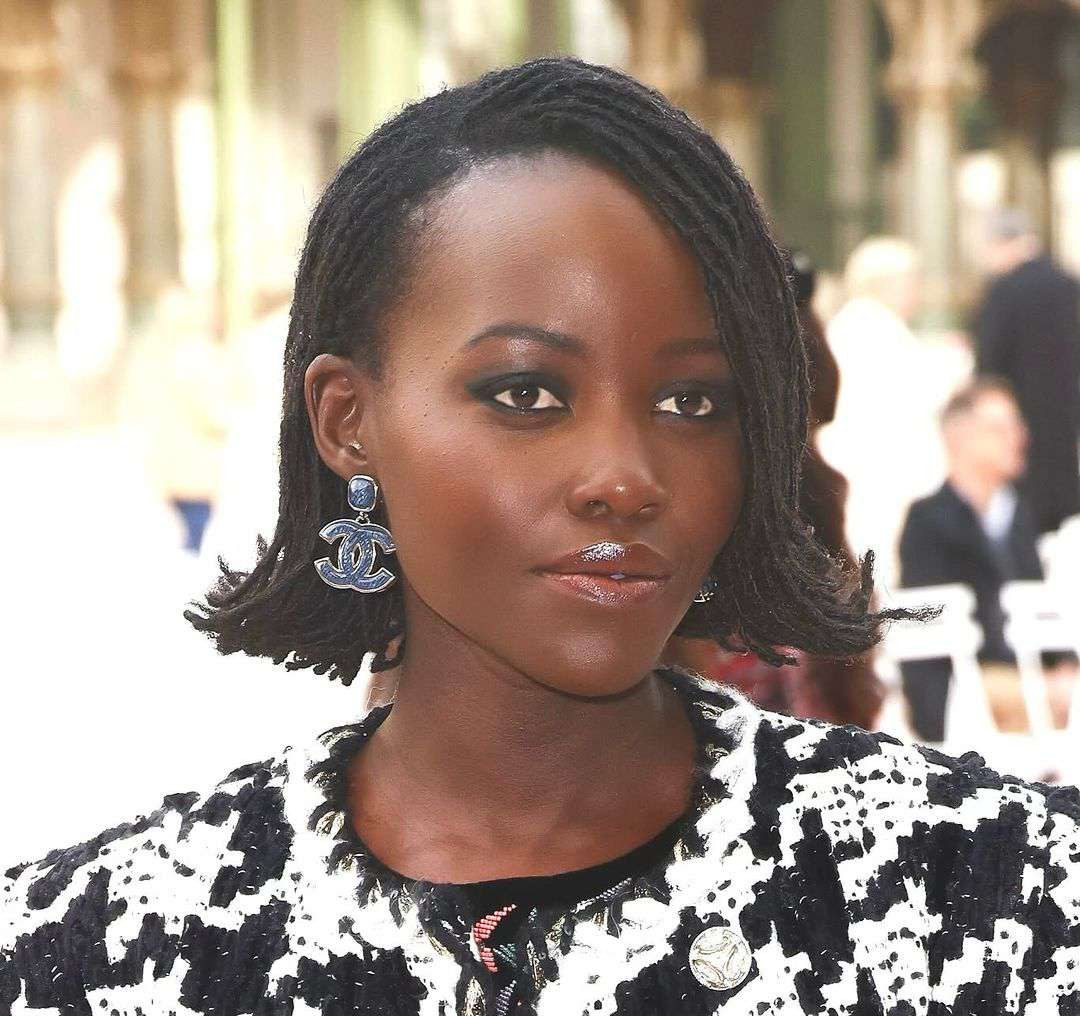 Ear Length Black Wavy Locs Bob Ear Length Black Wavy Locs Bob — Soft Locs Bob