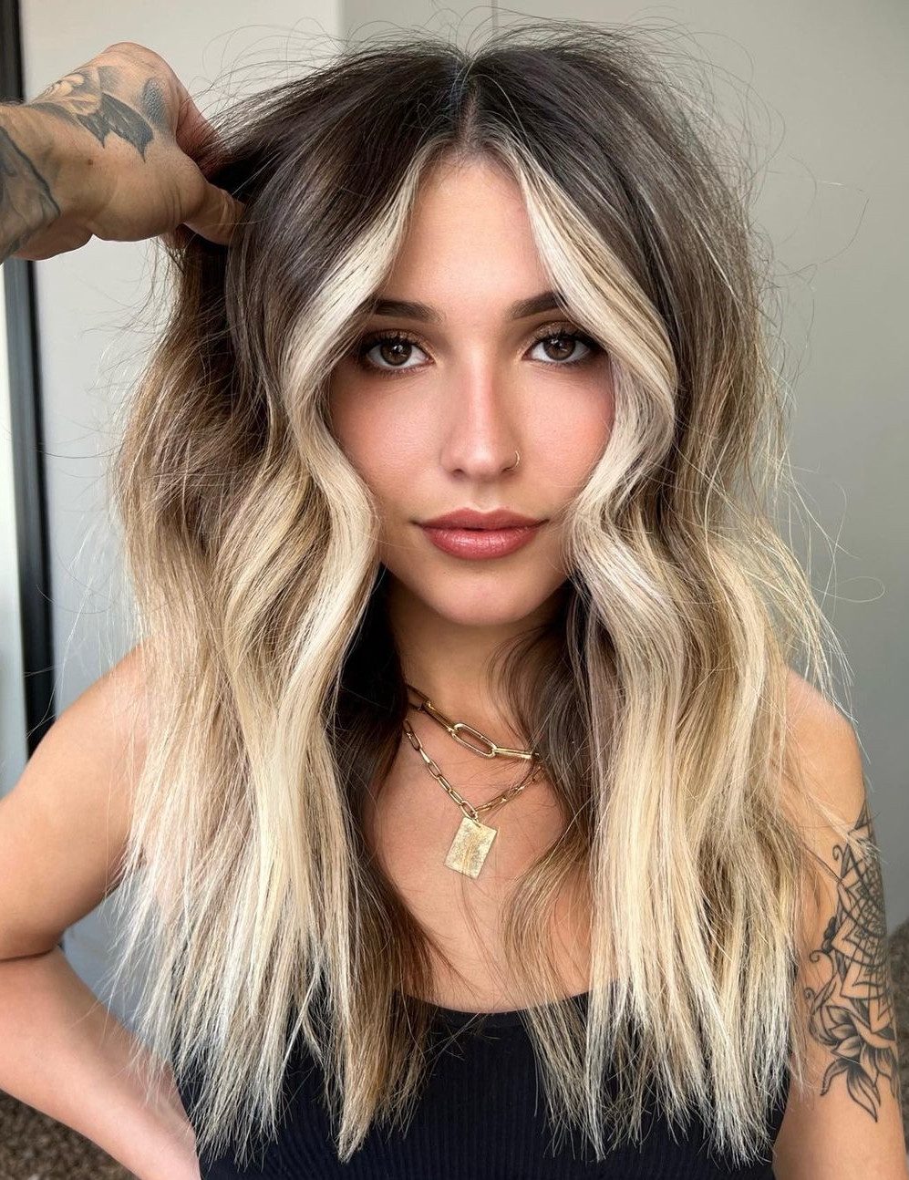Bronde Balayage Face-Framing Highlights Visual Idea — Bronde Hair