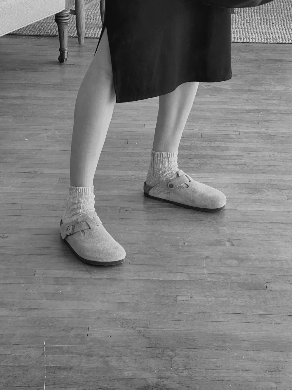 Textured Socks and Black Midi Skirt with Birkenstock Bostons Textured Socks and Black Midi Skirt with Birkenstock Bostons — Birkenstock Boston Outfits