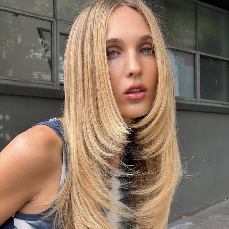 Ash Blonde With Sharp Layers — Long Layered Hair